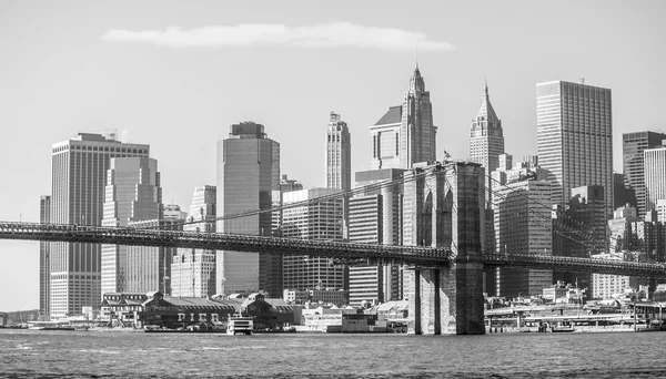 Linha do horizonte de Nova Iorque — Fotografia de Stock
