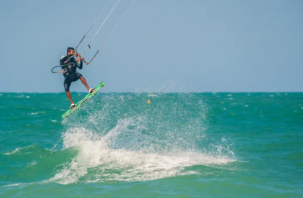 Kidesurfer başlayan eylem — Stok fotoğraf