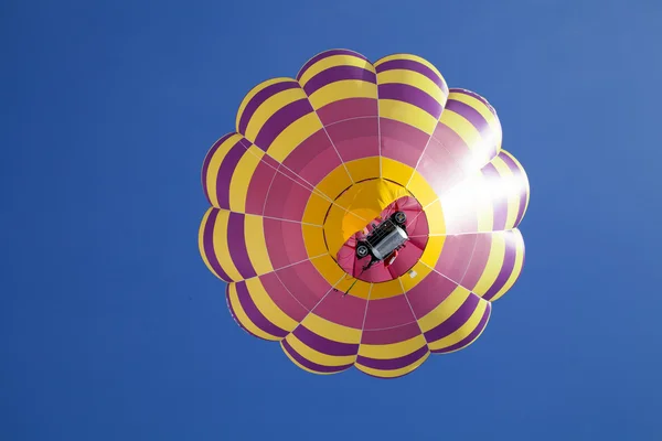 Chateau doex, Schweiz, 3. Februar: Heißluftballons — Stockfoto