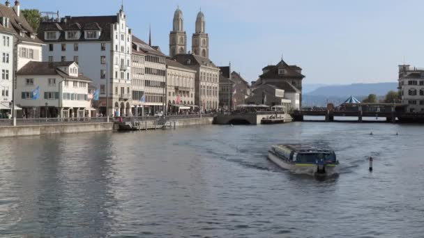 2021 Zurich Switzerland Large Passenger Ferry Floating Upstream Camera Blue — стоковое видео