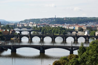 PRAG.