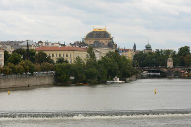 PRAG.