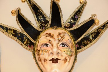 Maske.