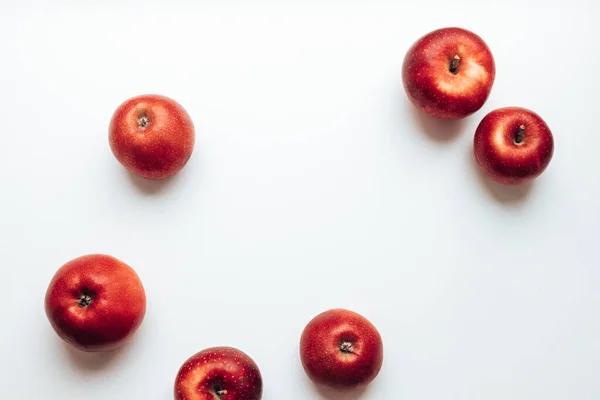 Manzanas Rojas Frescas Maduras Mesa Plano Vista Superior Espacio Para — Foto de Stock