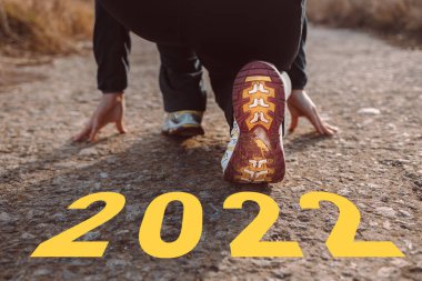 2022 yılına boş asfalt yolda başla. Planlama ve meydan okuma, iş stratejisi, fırsat.