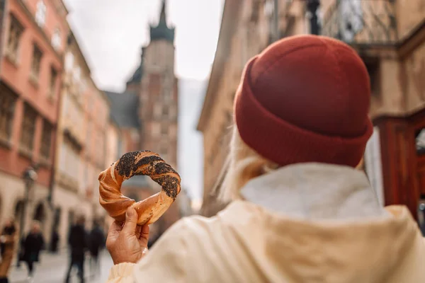 Avrupa Krakow Daki Eski Şehir Merkezi Manzarasında Geleneksel Polonya Yemeği — Stok fotoğraf