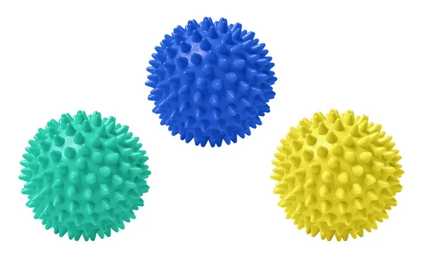 Veelkleurige stekelige massageballen geïsoleerd op wit. Concept van fysiotherapie of fitness. Close-up van een kleurrijke rubberen bal voor hond tanden op een witte achtergrond. Corona virus model — Stockfoto