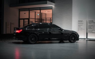 BMW ALPINA B7 BITURBO