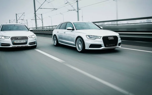 Audi Och Audi Allroad Quattro — Stockfoto