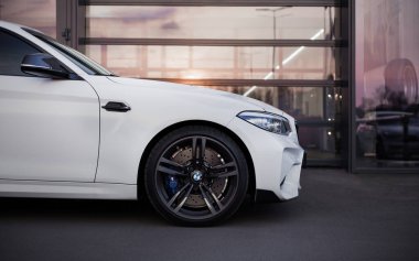 Gece şehrinde BMW M2