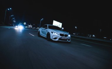Şehirde BMW M2