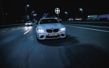 Şehirde BMW M2