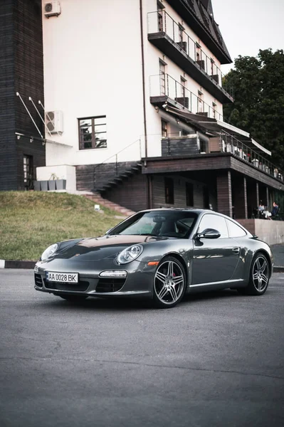 Kyiv, Ukrayna - 12.06.2021: Porsche 911 Carrera S 997