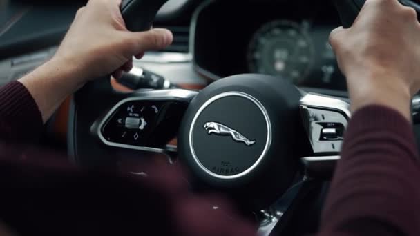 Kijów Ukraina 2021 Jaguar Pace — Wideo stockowe