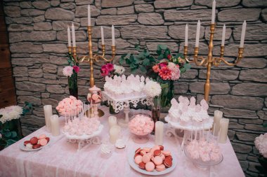 Tatilin düğün nitelikleri