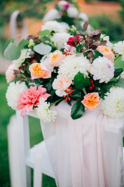 Yeni evliler için düğün nitelikleri