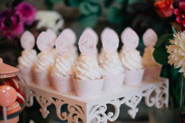 Yeni evliler için düğün nitelikleri