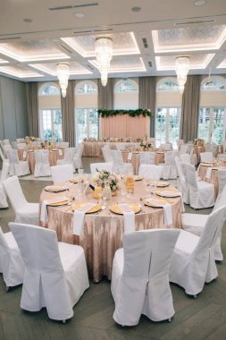 Tatilin düğün nitelikleri