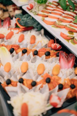 Tatilin düğün nitelikleri