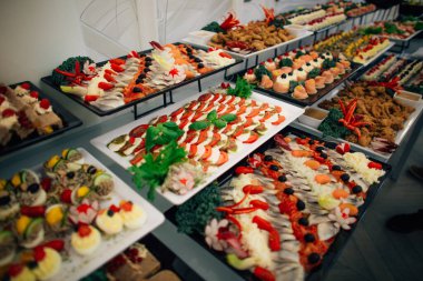 Tatilin düğün nitelikleri