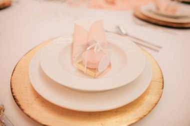 Tatilin düğün nitelikleri