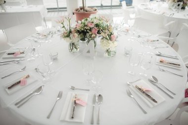 Tatilin düğün nitelikleri