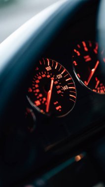 Kyiv, Ukrayna - 18.04.2020: BMW 7-Serisi E38