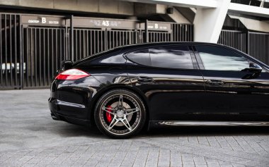 Kyiv, Ukrayna - 11,06.2021: Porsche Panamera GTS
