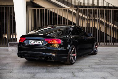 Kyiv, Ukrayna - 11,06.2021: Audi S5