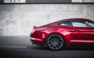 Kyiv, Ukrayna - 11,06.2021: Ford Mustang