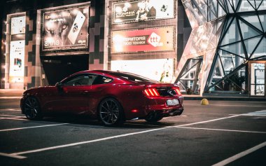 Kyiv, Ukrayna - 11,06.2021: Ford Mustang