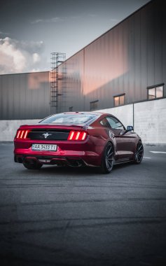 Kyiv, Ukrayna - 11,06.2021: Ford Mustang