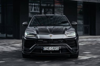 Kyiv, Ukrayna - 08.13.2021: Lamborghini URUS