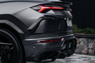 Kyiv, Ukrayna - 08.13.2021: Lamborghini URUS