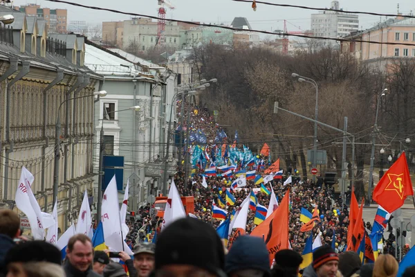 La Marcha de la oposición rusa contra la guerra con Ucrania —  Fotos de Stock