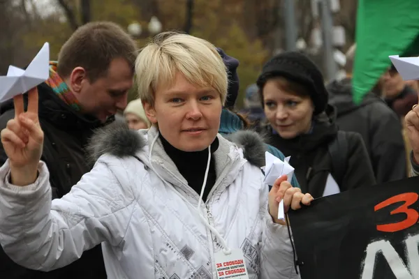 Ambientalista russo Yevgeniya Chirikova equipe de apoio navio preso Greenpeace Arctic Sunrise — Fotografia de Stock