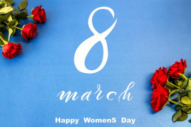 8 Mart Uluslararası Kadınlar Günü! Düz Yat, afiş, 8 Mart 'tan kalma çiçekli tebrik kartı.