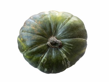 Beyaz arkaplanda izole edilmiş gerçekçi balkabağı, Cadılar Bayramı sembolü