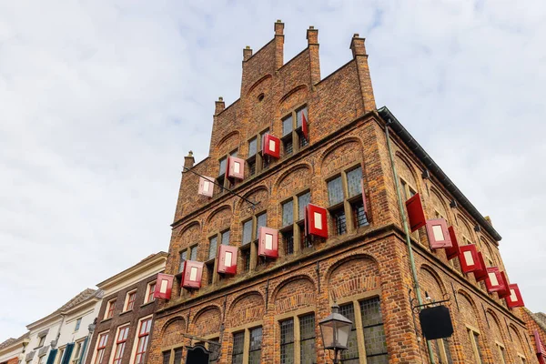 荷兰多斯堡历史性的重量建筑的图片 — 图库照片