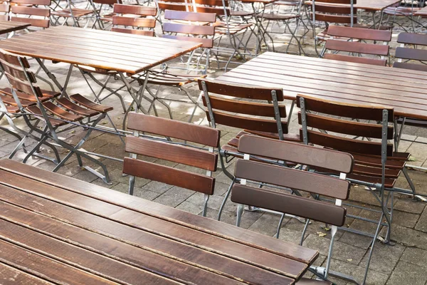 Tische Und Stühle Eines Restaurants Freien — Stockfoto