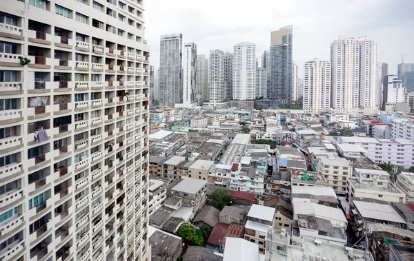 City Scape High Building Tower Shoe Class Differences Urban Lifestyle — Foto de Stock