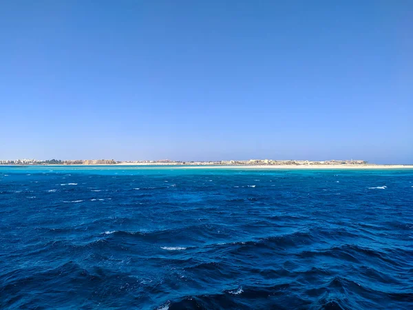 Beautiful View Bright Red Sea Hotel Buildings Horizon Blue Sky — Stock Photo, Image