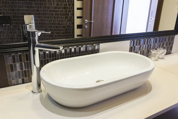 Modern bathroom sink design — Stock Photo, Image