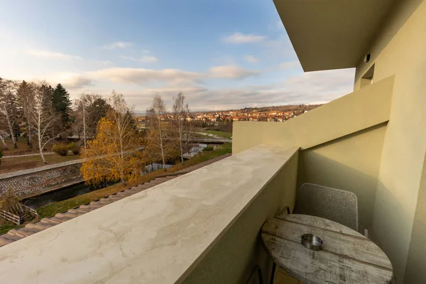 Klein Hotel Appartement Terras Met Uitzicht Herfst — Stockfoto