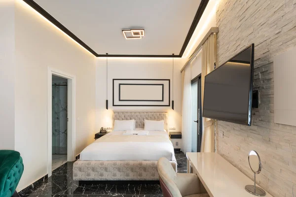 Interieur Van Een Luxe Slaapkamer Met Marmeren Vloer — Stockfoto