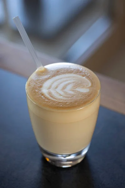 Cappuccino Met Een Hart Latte Art — Stockfoto