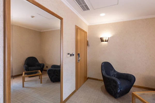 Interior Hotel Room Large Mirror — 图库照片