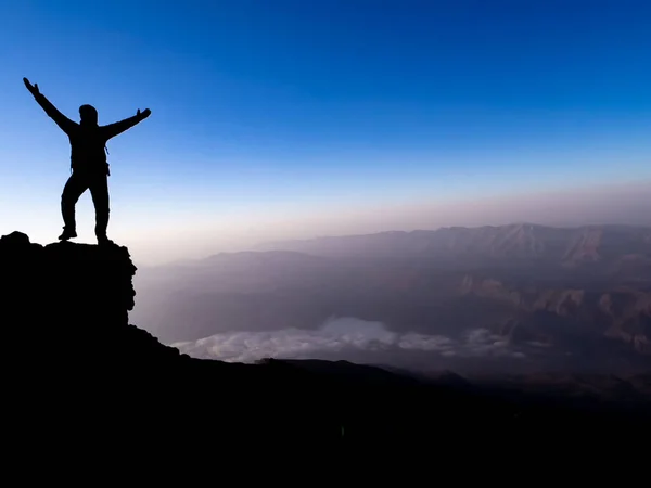 Mount Damavand Summit Success Adventure Extraordinary Memories Imagen De Stock