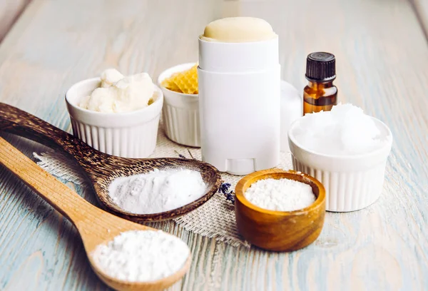 Making Homemade Deodorant Stick All Natural Ingredients Concept Wooden Background — Fotografia de Stock