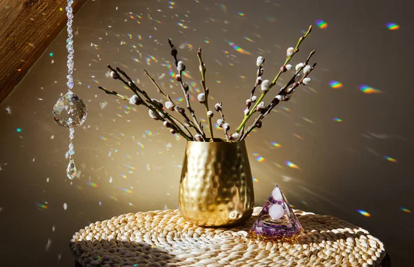Selective Focus Ball Shape Crystal Rainbow Maker Suncatcher Hanging Home — Fotografia de Stock
